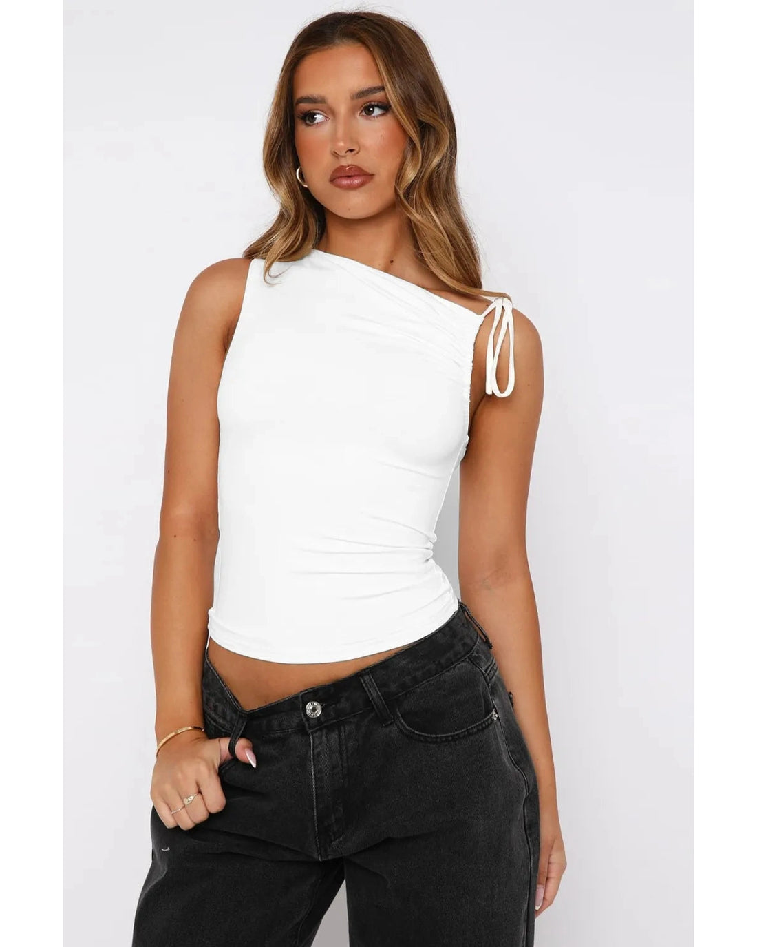 beda91ad-9f7b-47c5-83a9-16d4559963ce-Max